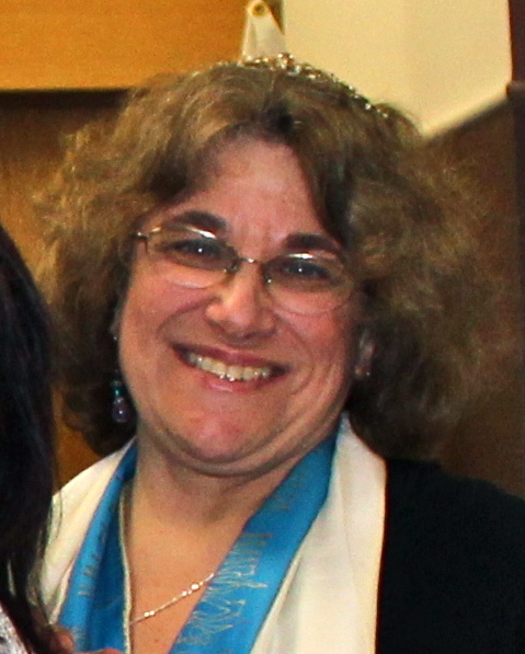 Cantorial Soloist at Bnei Mitzvah services – Susan Pinsky Bleeks