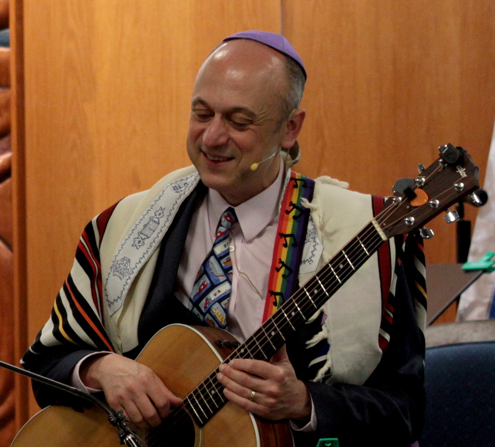 Misheberach avoiteinu, m’kor habrachah l’imoteinu…